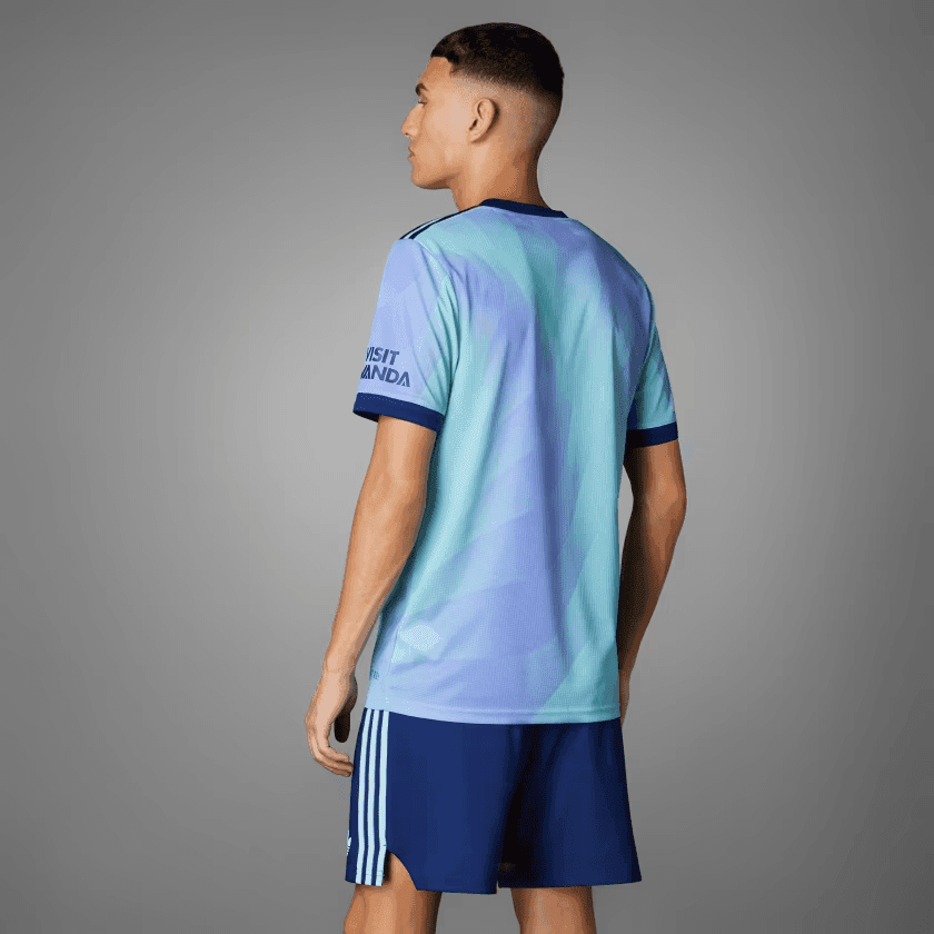 Sportswear sample 3 - Image 4